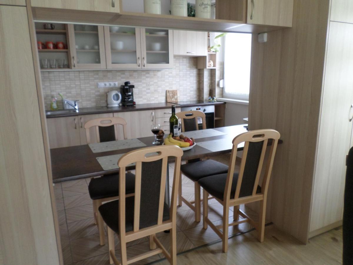 Lakoparki Apartman Veszprém Exteriér fotografie